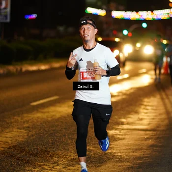 Runner Photo 4390101
