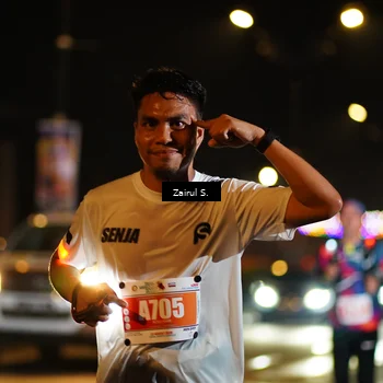 Runner Photo 4390156