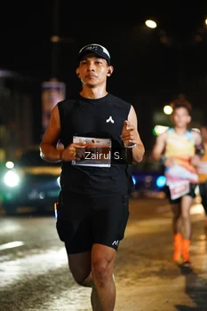 Runner Photo 4390192