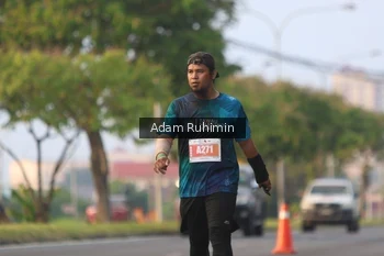 Runner Photo 4390238