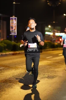Runner Photo 4390278