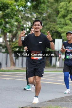 Runner Photo 43903