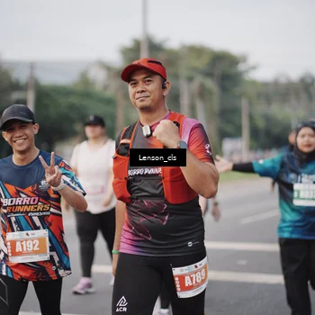 Runner Photo 4390360
