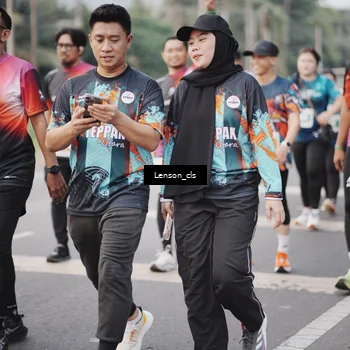 Runner Photo 4390374