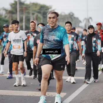 Runner Photo 4390376