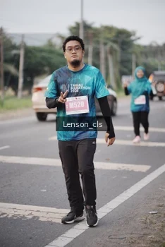 Runner Photo 4390392