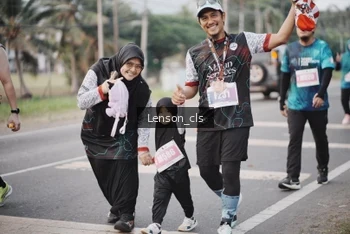 Runner Photo 4390393