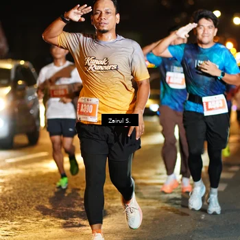 Runner Photo 4390405