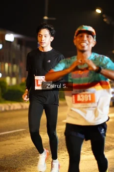 Runner Photo 4390436