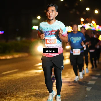 Runner Photo 4390443