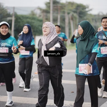 Runner Photo 4390466