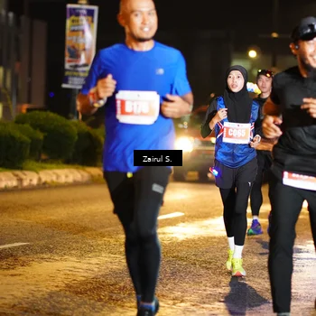 Runner Photo 4390472