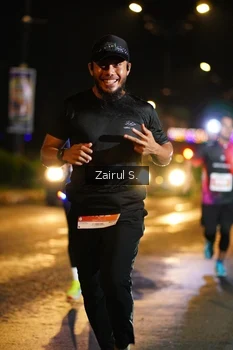 Runner Photo 4390474