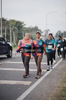 Runner Photo 4390537