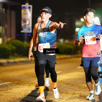 Runner Photo 4390596