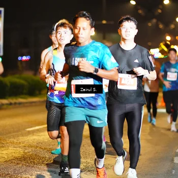 Runner Photo 4390622