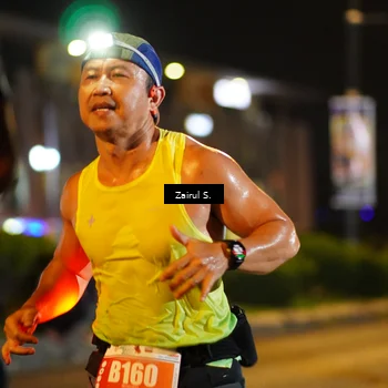 Runner Photo 4390626