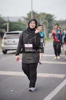 Runner Photo 4390654