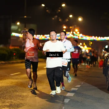 Runner Photo 4390672