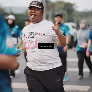 Runner Photo 4390673