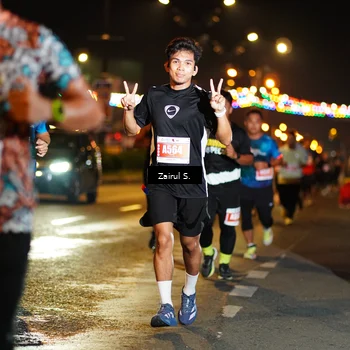 Runner Photo 4390676