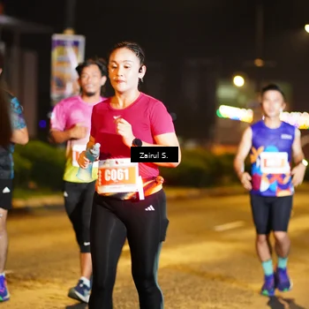 Runner Photo 4390713