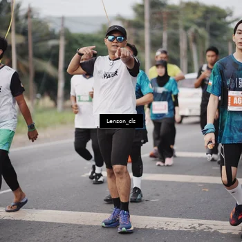 Runner Photo 4390733