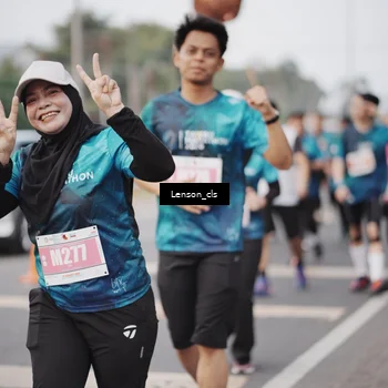 Runner Photo 4390754