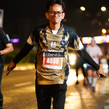 Runner Photo 4390831
