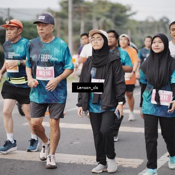 Runner Photo 4390898