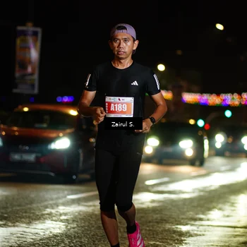 Runner Photo 4390990