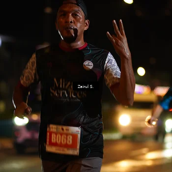 Runner Photo 4391035