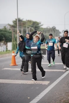 Runner Photo 4391130