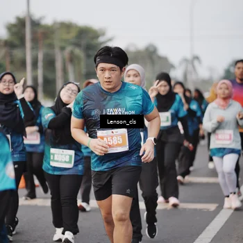 Runner Photo 4391179