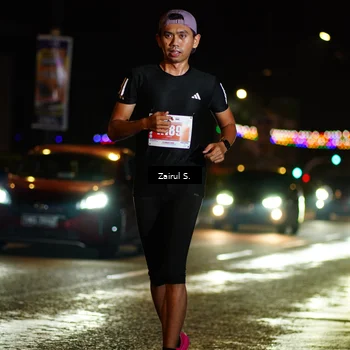 Runner Photo 4391261