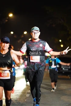 Runner Photo 4391317