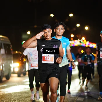 Runner Photo 4391324