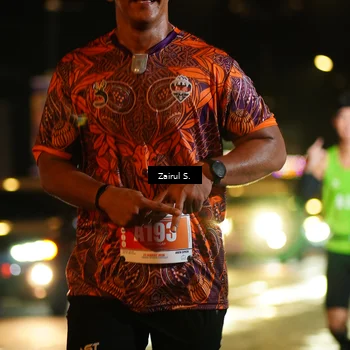 Runner Photo 4391365