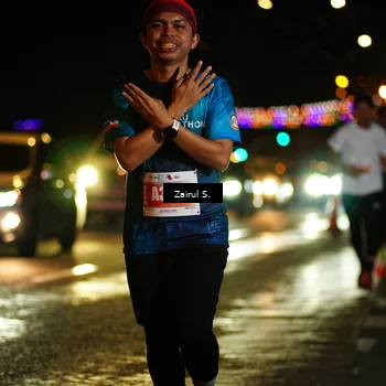 Runner Photo 4391377