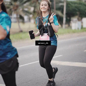 Runner Photo 4391383