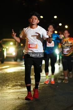 Runner Photo 4391388