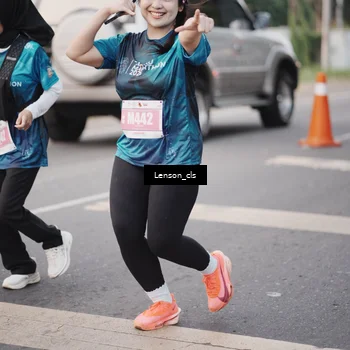 Runner Photo 4391433