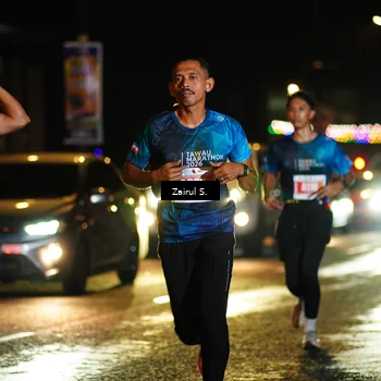 Runner Photo 4391466