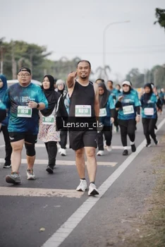 Runner Photo 4391472