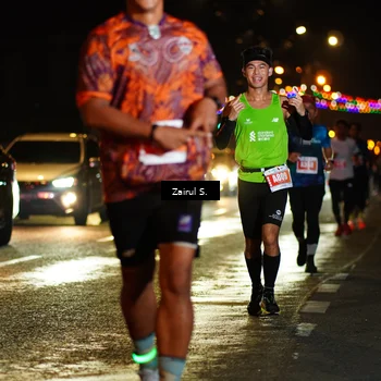 Runner Photo 4391536