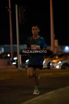 Runner Photo 4391712