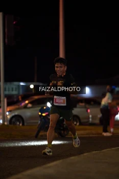 Runner Photo 4391715