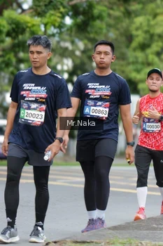 Runner Photo 43918