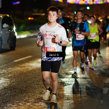 Runner Photo 4391873