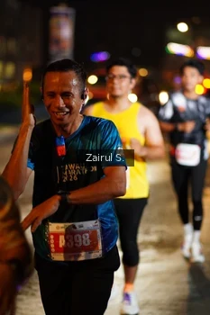 Runner Photo 4391877